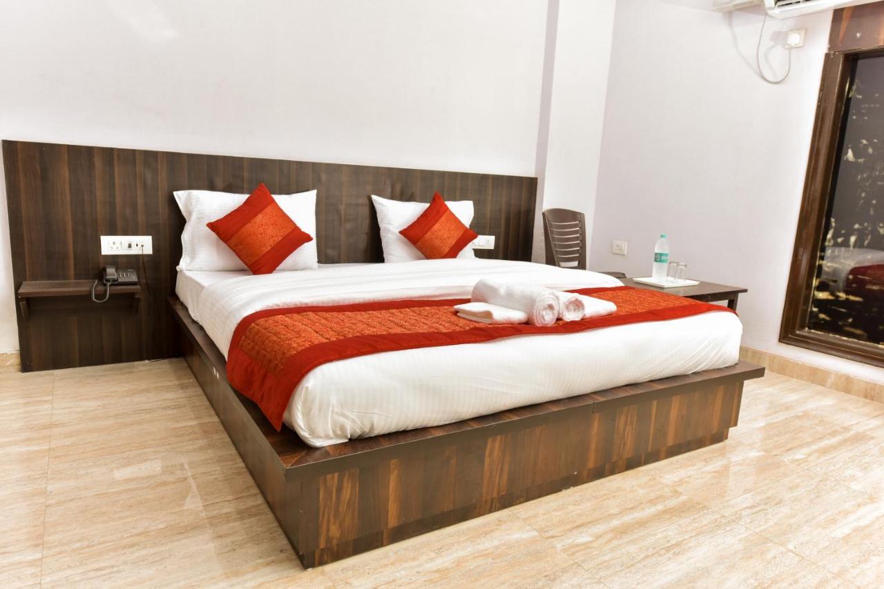 Hotel Luxury Collection Gurgaon Buitenkant foto