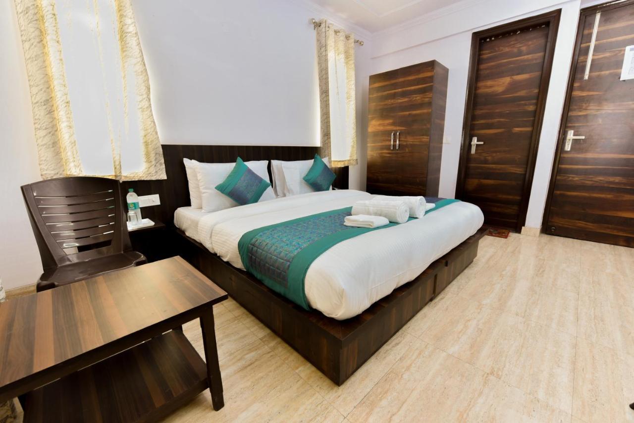 Hotel Luxury Collection Gurgaon Buitenkant foto